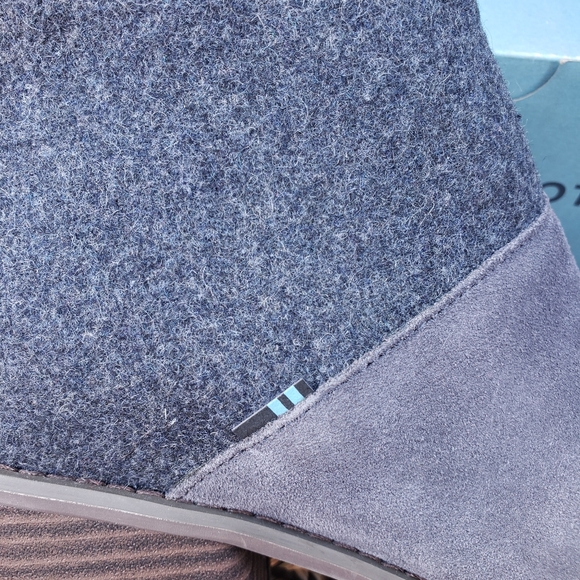 TOMS | Lacy Forged Iron Suede/ Felt Mix - Picture 3 of 6